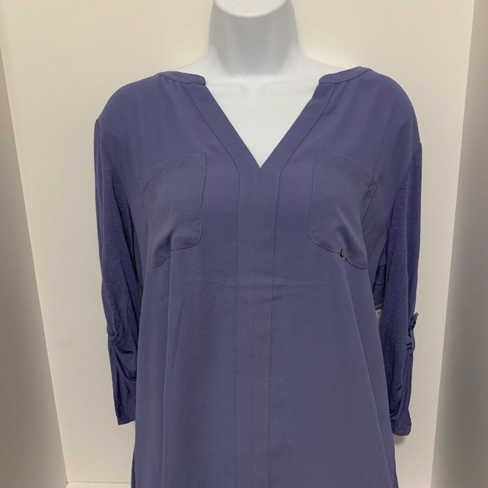 SOHO New York & Co. Large Lilac Tshirt